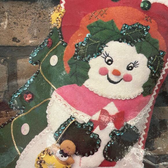 Bucilla Felt Applique Stocking Kit Mrs Frosty 20536 17" VTG Unopened - Picture 8 of 8